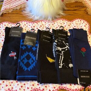 Steve Madden Black Socks 5 pair Retail for $9